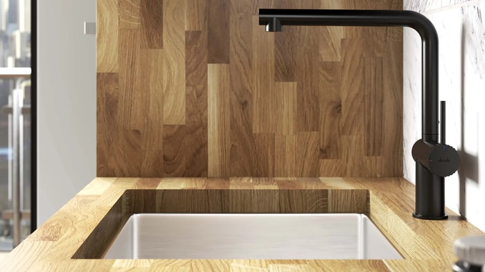 Sink and tap in a Camden Midnight Kitchen